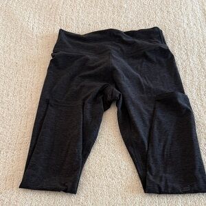 Fabletics HeatherFlex High-Waisted TLC Legging / M short / NWT